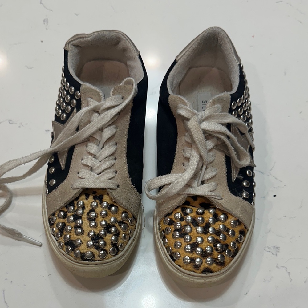 Steve Madden Black and Gold Studded Sneakers
